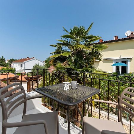 Villa Hope - Apartments With Shared Pool Poreč Quarto foto